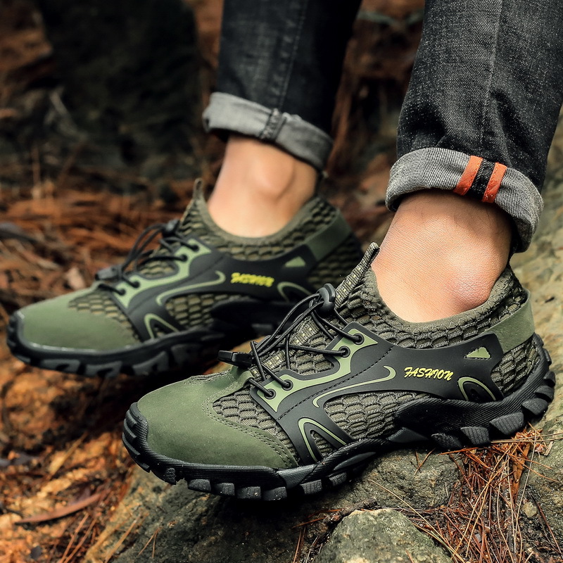 Large size outdoor crosscountry hiking shoes