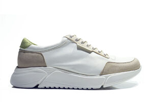 Custom Sneaker Label (14)