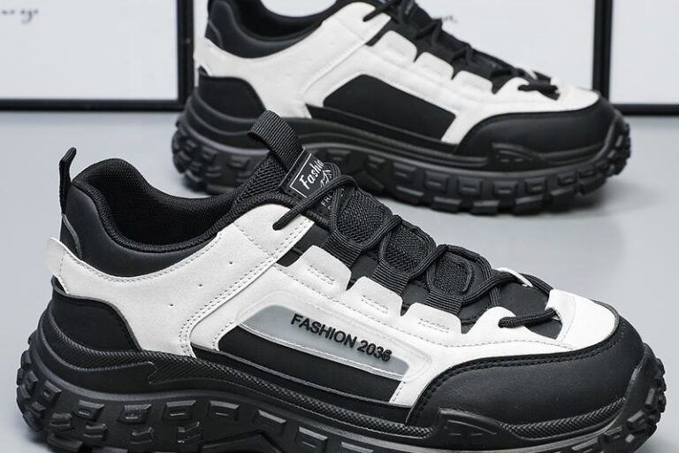 Collection of Stylish Latest Fashion Men Sneakers (2) Latest fashion casual men sneakers collection