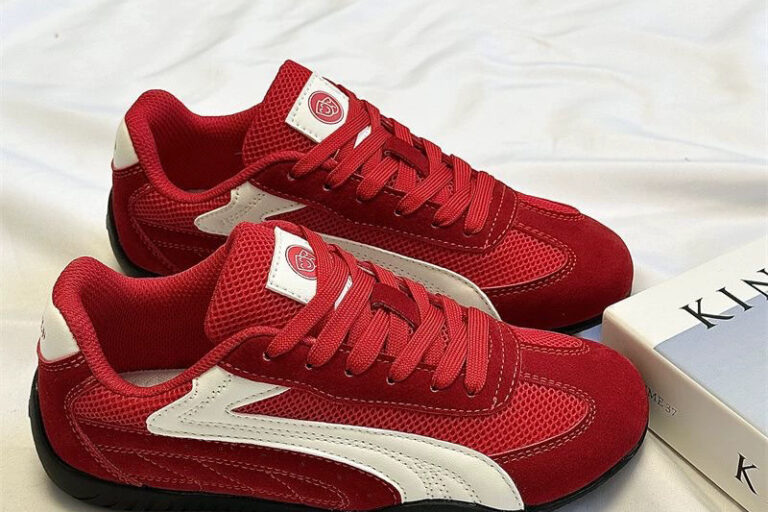 Custom Fashion Collection of Unisex Sneakers (1) Custom trendy breathable unisex sneakers collection