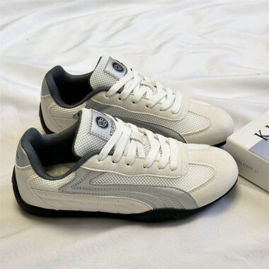 Custom trendy breathable unisex sneakers collection
