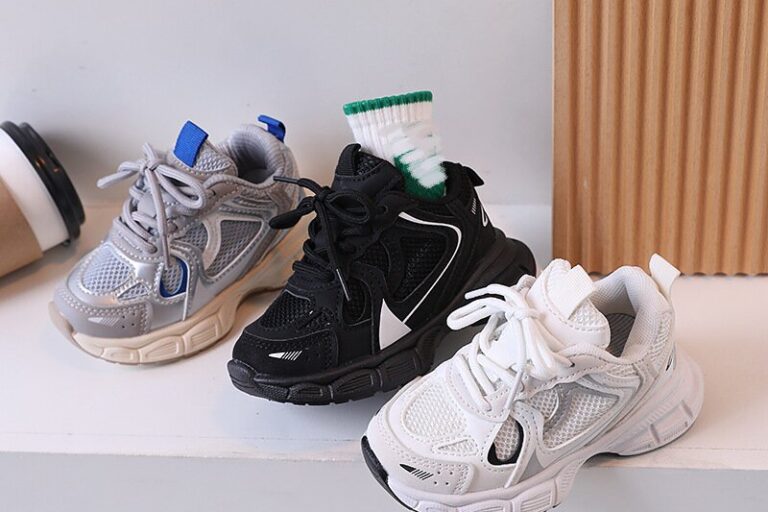 Lightweight Unisex Kids Sneakers Factory Collection (8) Hot-selling lightweight soft sole kids sneakers factory