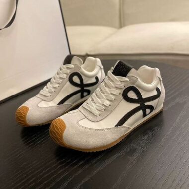 Lightweight breathable soft sole women sneakers manufacturer collection