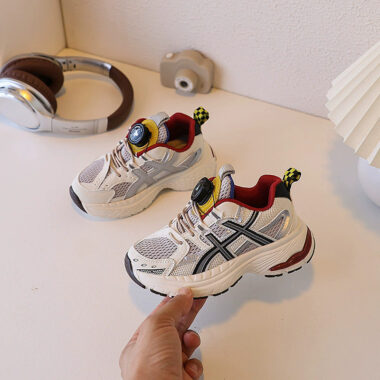 Anti-slip breathable kids sneakers factory collection