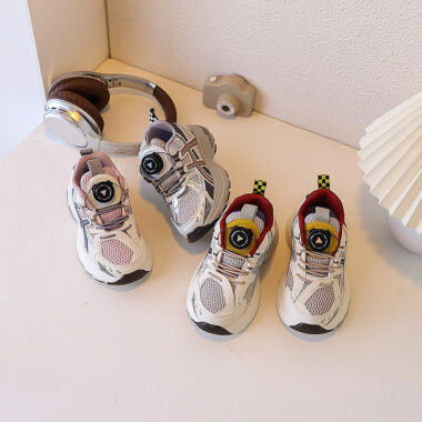 Anti-slip breathable kids sneakers factory collection