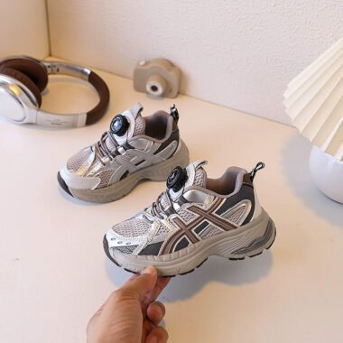 Anti-slip breathable kids sneakers factory collection