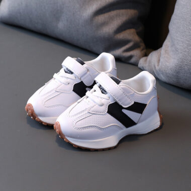 Lightweight anti-slip kids sneakers supplier collection
