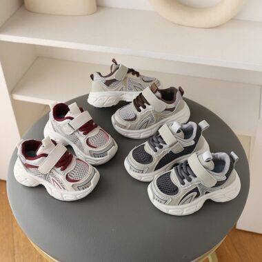 Custom breathable mesh kids sneakers for outdoor wear