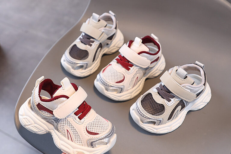 Spring Autumn Outdoor Kids Sneakers Manufacturer Collection (7) Custom breathable mesh kids sneakers for outdoor wear