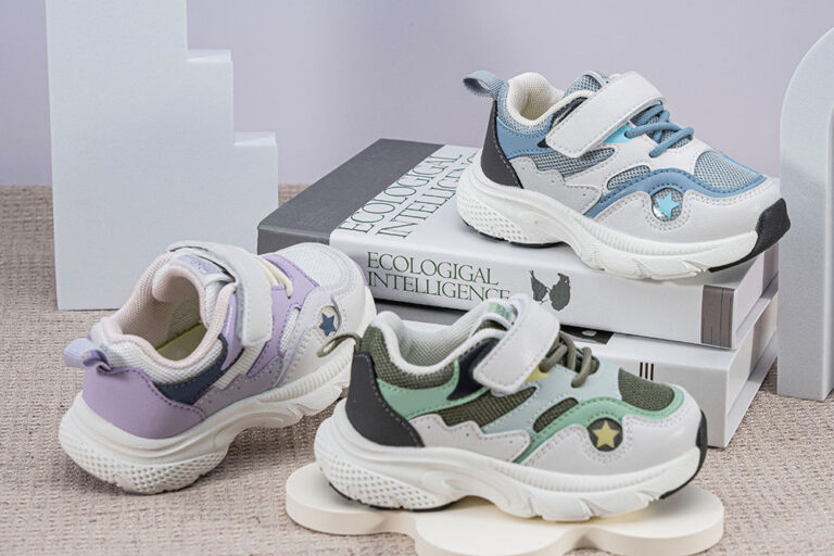 Stylish Breathable Kids Sneakers Collection (5) Fashion breathable kids sneakers for boys and girls