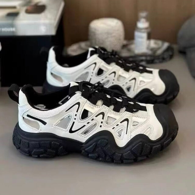 Comfortable lightweight casual women sneakers supplier collection