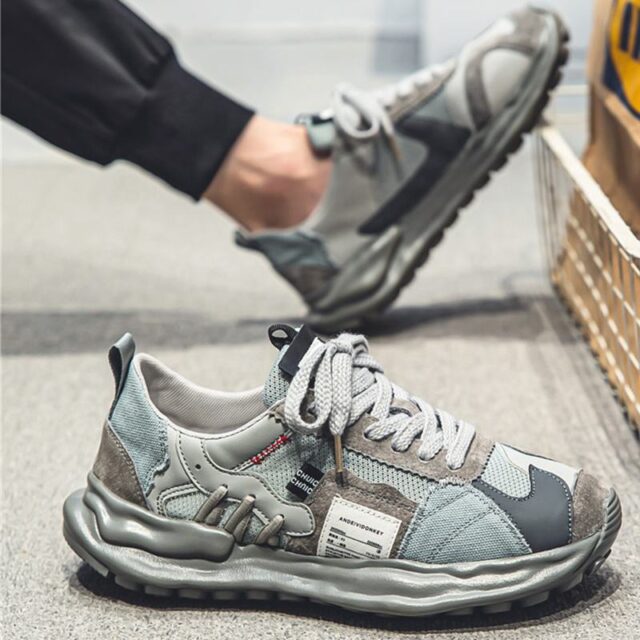 Best-selling breathable men sneakers supplier collection