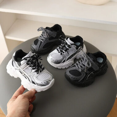 Breathable mesh kids sneakers wholesale collection