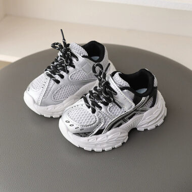 Breathable mesh kids sneakers wholesale collection