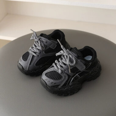 Breathable mesh kids sneakers wholesale collection