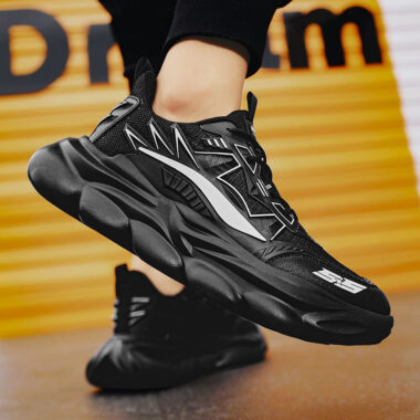 Wholesale casual fashion men sneakers collection