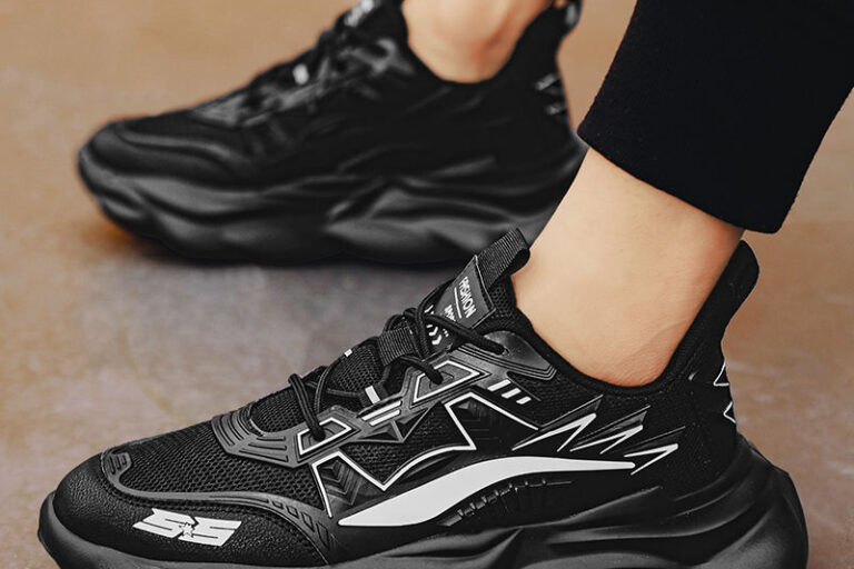 Wholesale Collection of New Fashion Men Sneakers (6) Wholesale casual fashion men sneakers collection