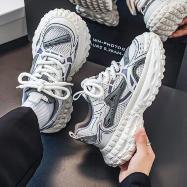 Autumn Mesh Running Height Increasing Men Sneakers