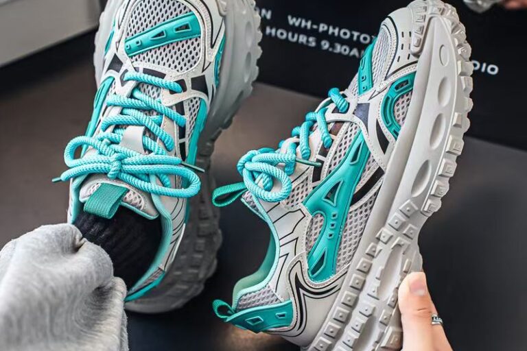 Autumn Mesh Running Height Increasing Men Sneakers