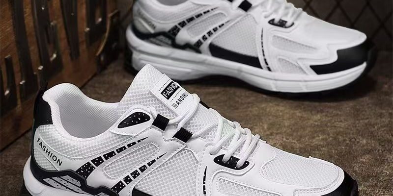 Autumn Outdoor Breathable Mesh Anti Slip Men Sneakers