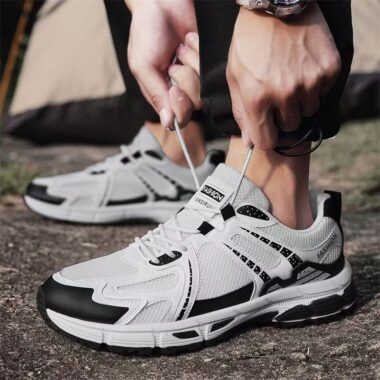 Autumn Outdoor Breathable Mesh Anti Slip Men Sneakers