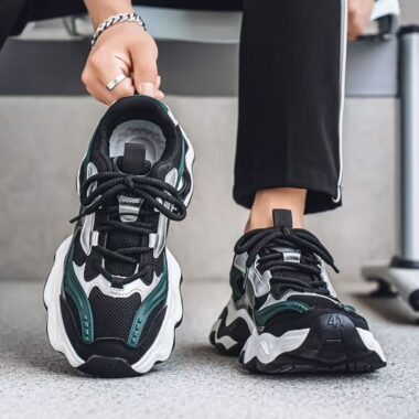 Breathable Mesh Platform Height Increasing Men Sneakers