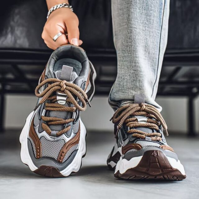 Breathable Mesh Platform Height Increasing Men Sneakers