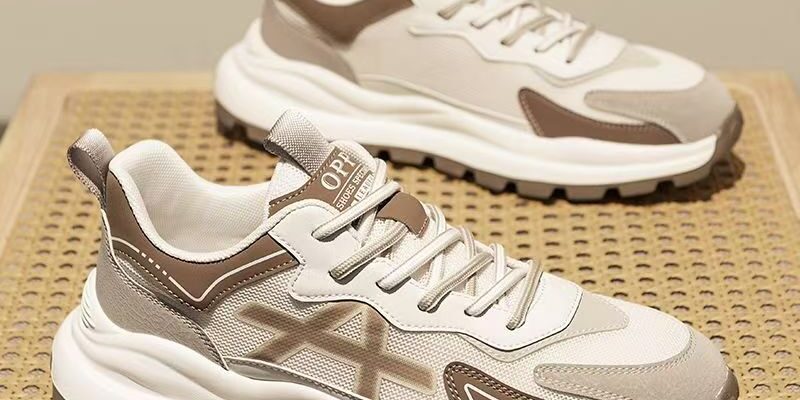 Breathable Mesh Soft Sole Lightweight Running Men Sneakers