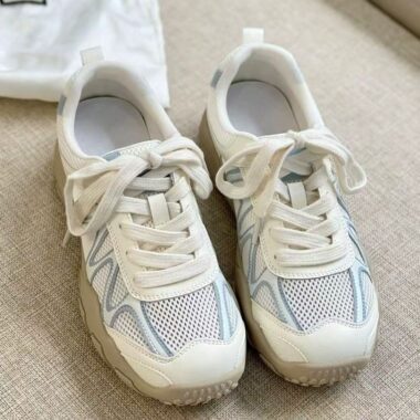 Breathable Mesh Soft Sole Casual Women Sneakers Factory