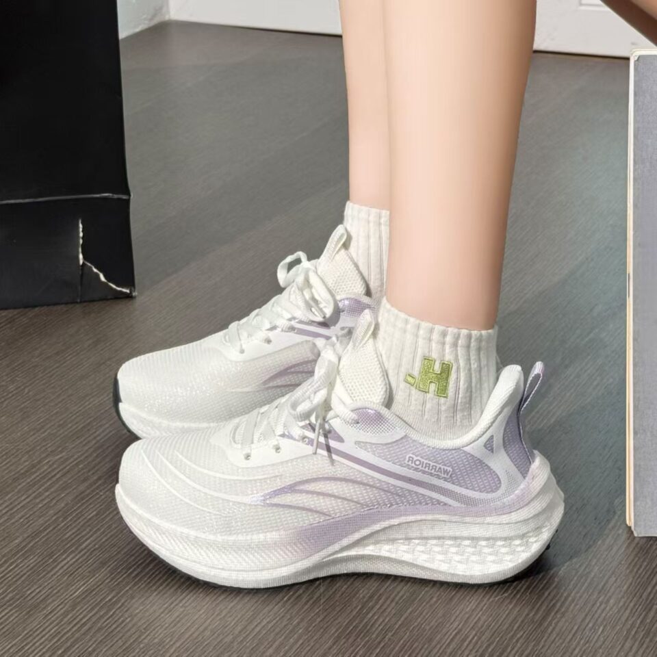 Lightweight Breathable Shock-Absorbing Women Running Sneakers