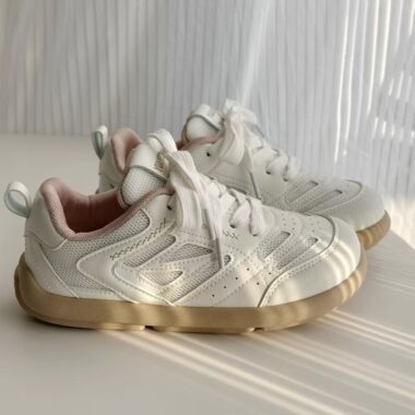 Lightweight Breathable Mesh Women Sneakers for Summer