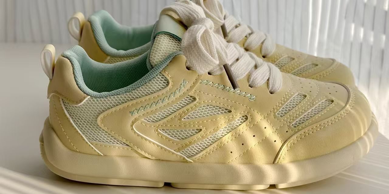 Lightweight Breathable Mesh Women Sneakers for Summer