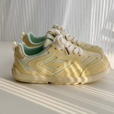 Lightweight Breathable Mesh Women Sneakers for Summer