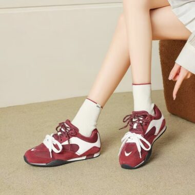 Autumn Winter Lightweight Soft Sole Casual Women Sneakers