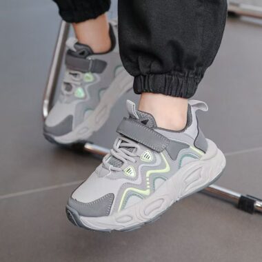 Spring Autumn Breathable Leather Boys Kids Sneakers Manufacturer