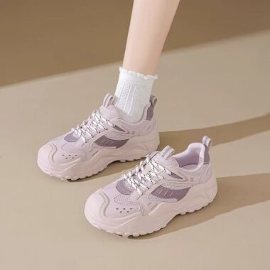 Outdoor Breathable Mesh Lightweight Women Sneakers Factory