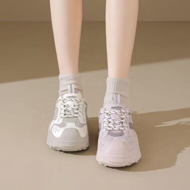 Outdoor Breathable Mesh Lightweight Women Sneakers Factory