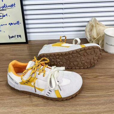 Retro Spring Casual Versatile Women Sneakers Wholesale