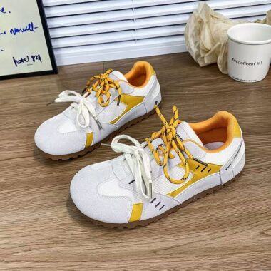Retro Spring Casual Versatile Women Sneakers Wholesale