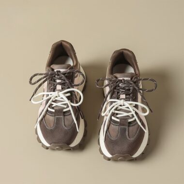 Autumn Retro Lightweight Casual Versatile Women Sneakers