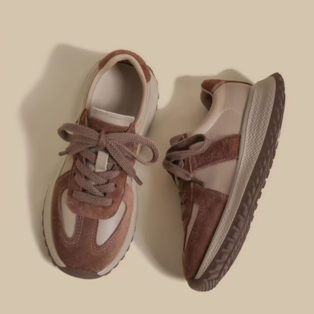 Retro Platform Fashion Stylish Women Sneakers Factory