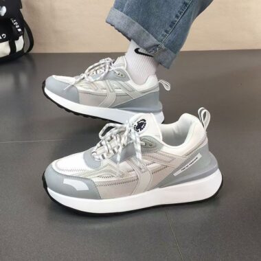 Retro Autumn Platform Running Women Sneakers Wholesale