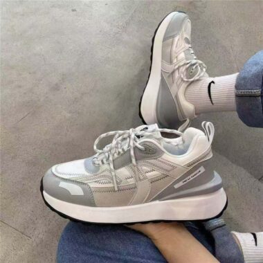 Retro Autumn Platform Running Women Sneakers Wholesale