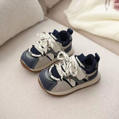 Anti-Slip Soft Sole Mesh Breathable Kids Sneakers Wholesale