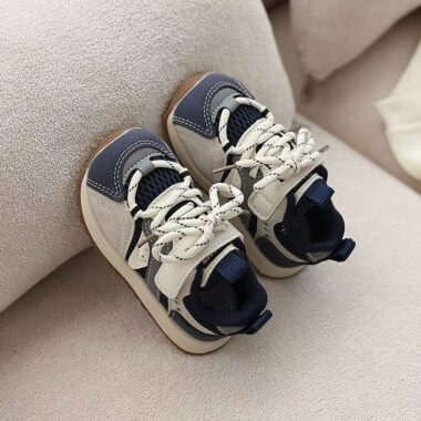 Anti-Slip Soft Sole Mesh Breathable Kids Sneakers Wholesale