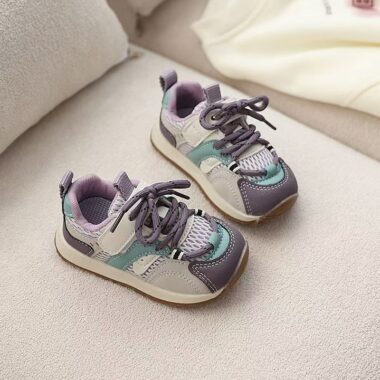 Anti-Slip Soft Sole Mesh Breathable Kids Sneakers Wholesale