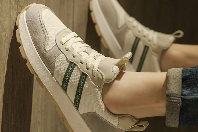 Spring Autumn Retro Platform Height Increasing Men Sneakers