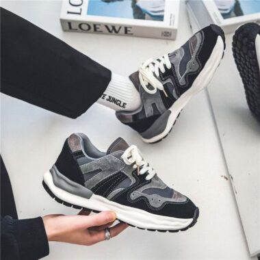 Spring Casual Sport Soft Sole Lightweight Men Sneakers