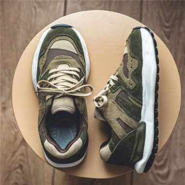 Spring Casual Sport Soft Sole Lightweight Men Sneakers