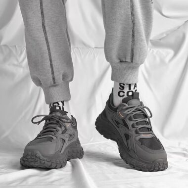 breathable mesh thick sole non-slip running men sneakers